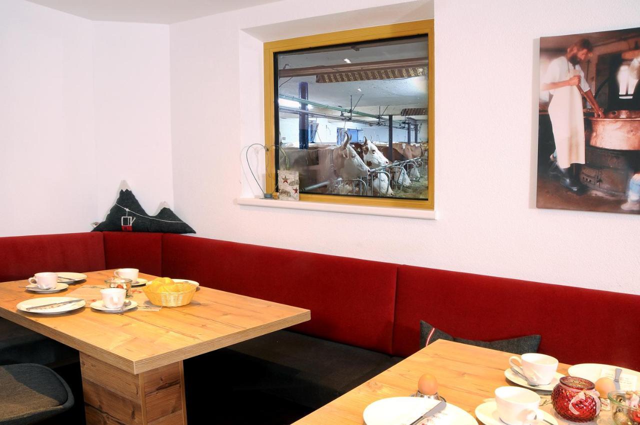 Freihaushof Apartment ไมย์อาโฮเฟิน ภายนอก รูปภาพ